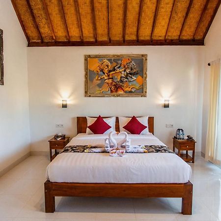 Camar Cottage & Hostel Toyapakeh Εξωτερικό φωτογραφία